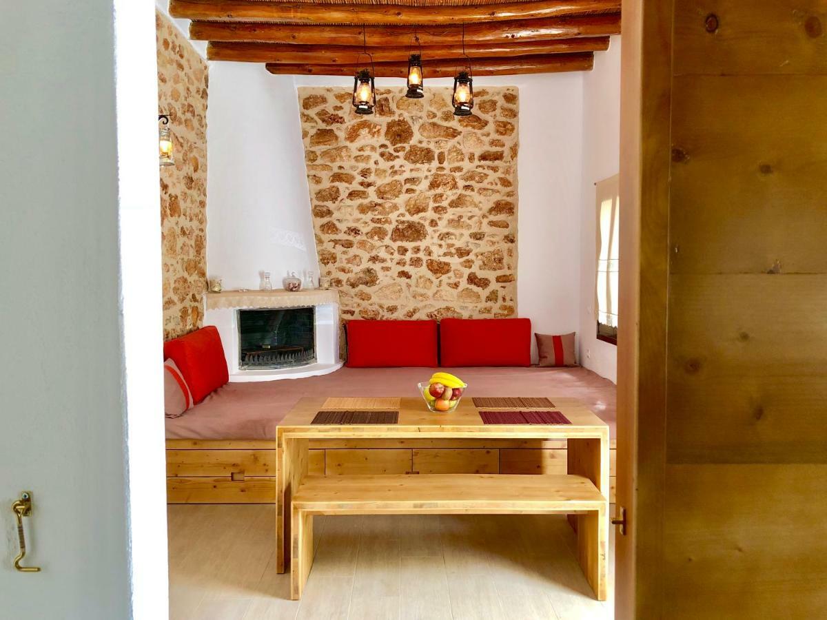 Bekos Traditional House Archangelos  Buitenkant foto