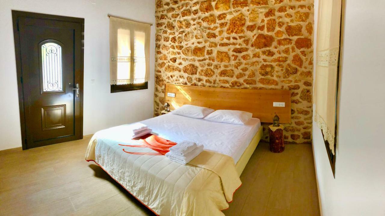 Bekos Traditional House Archangelos  Buitenkant foto